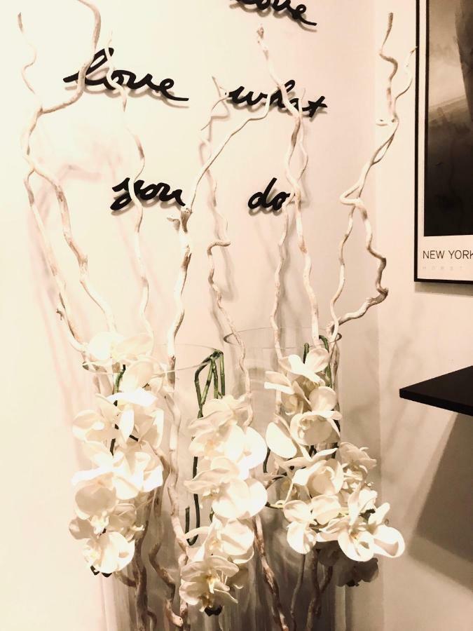 Studio de Styliste Saint-Gilles Екстериор снимка